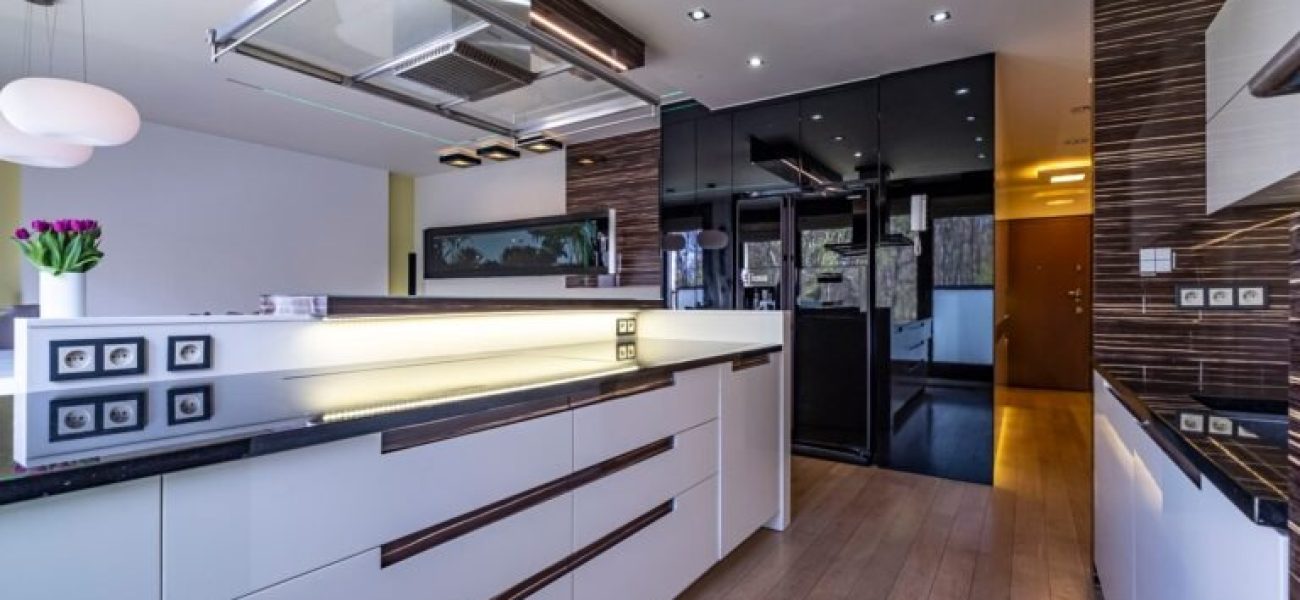 imgi_13_6-min-768x513